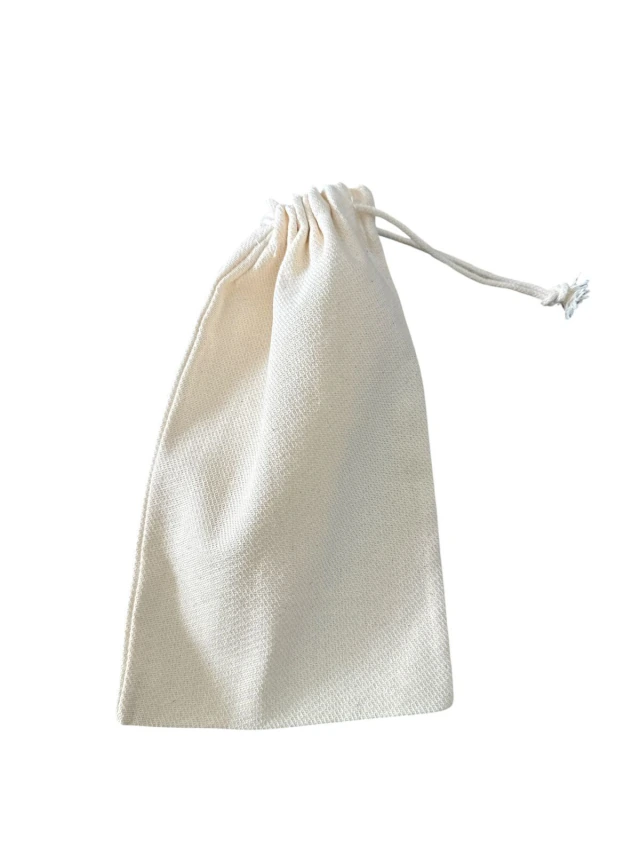 Saquinho de Algodão Cru com Cordão 13x22cm — Moulin